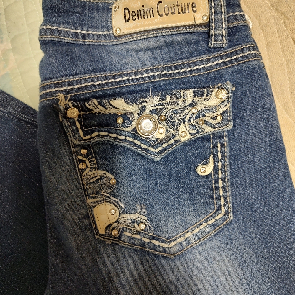Denim Couture Embroidered Blue Cropped Jeans